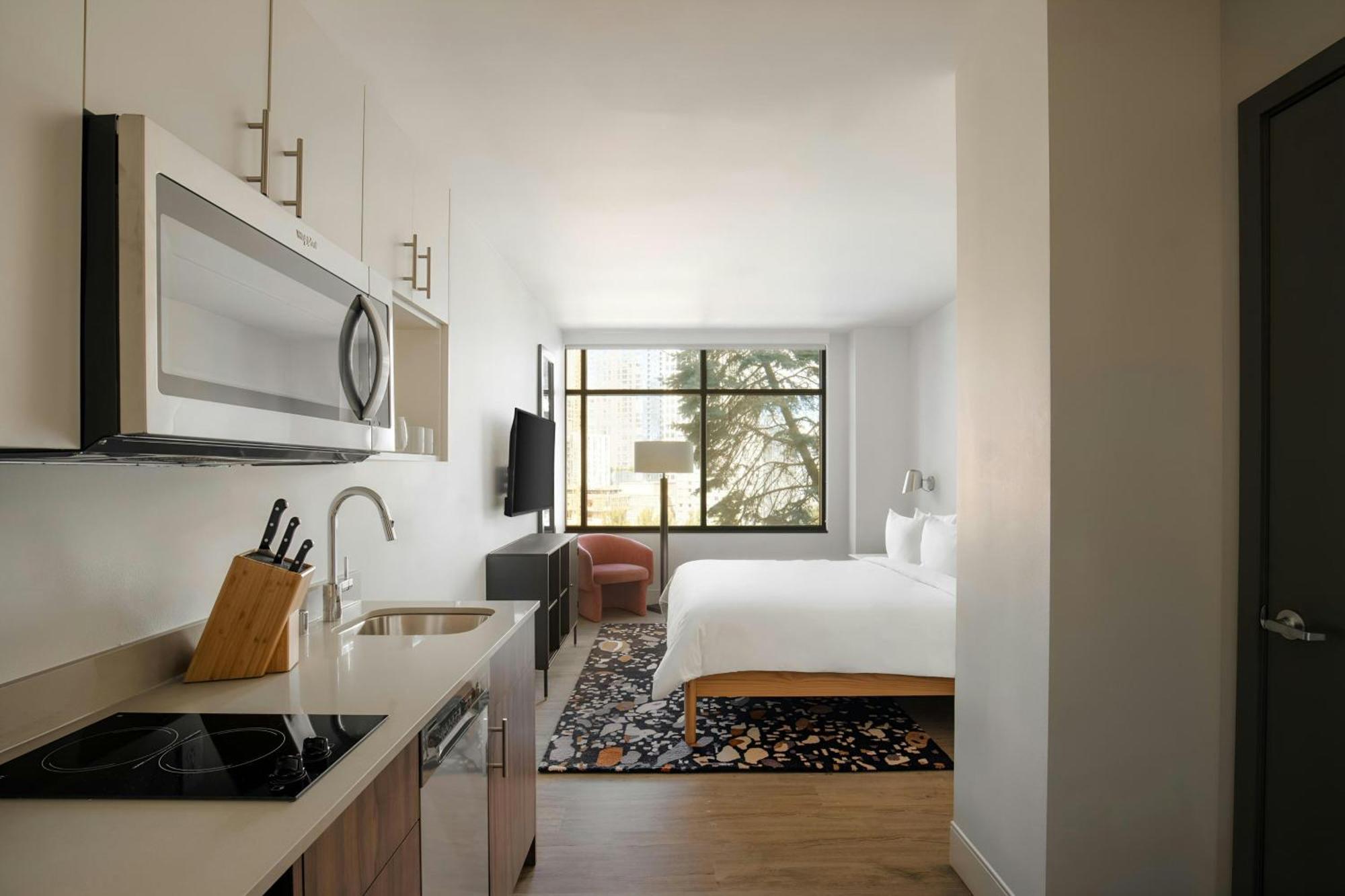 Sonder By Marriott Bonvoy Pivot Capitol Hill Hotel 3*